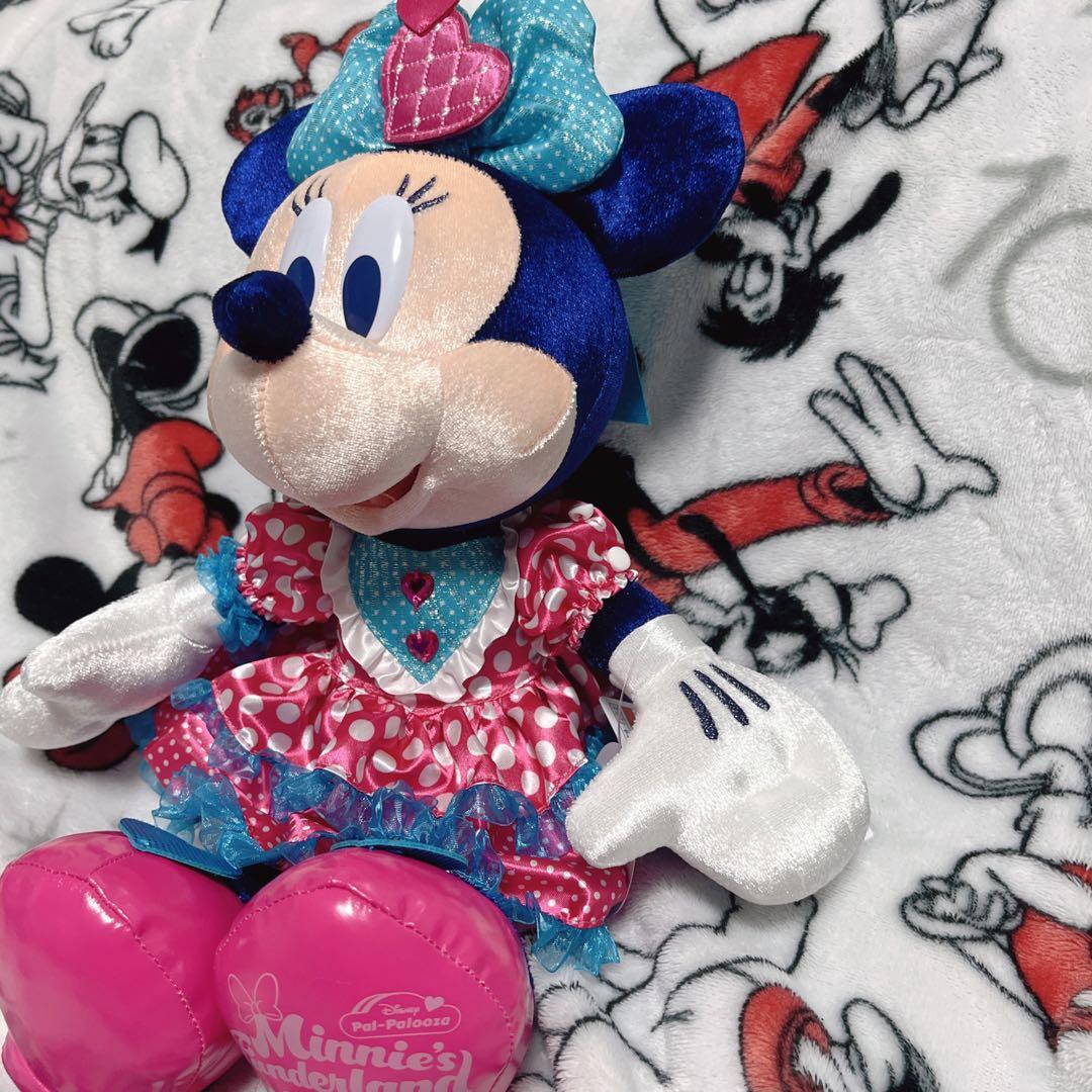 ディズニー　ミニー　パルパル　ぬいぐるみ　ミニーのファンダーランド