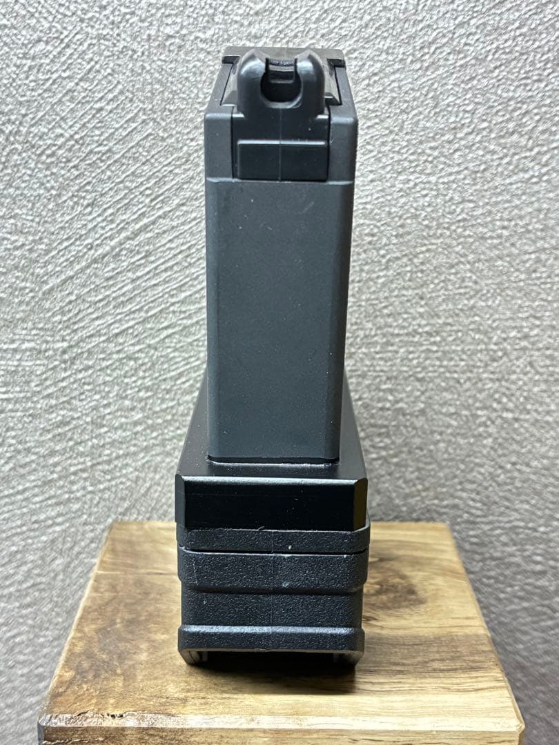 R7-42 東京マルイ GBB M4 マガジンアダプター 外部ソース仕様