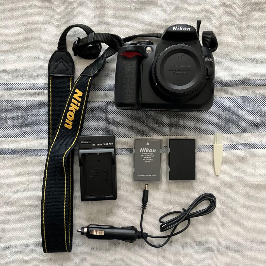 Nikon D5000 セット売りのみ　バラ売り不可　月末まで出品