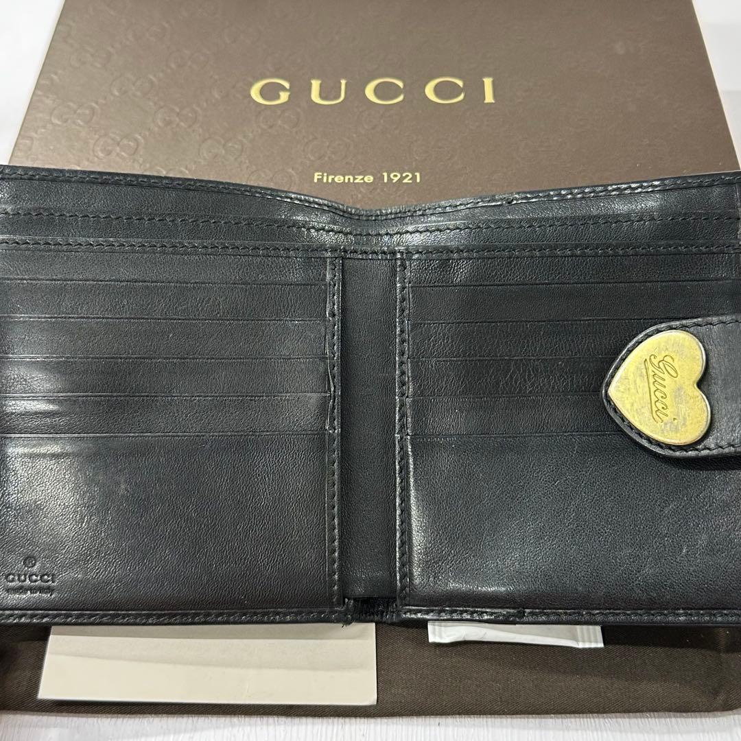 新品同様‼️ グッチ　GUCCI 財布　折り財布　GGキャンバス ハート金具