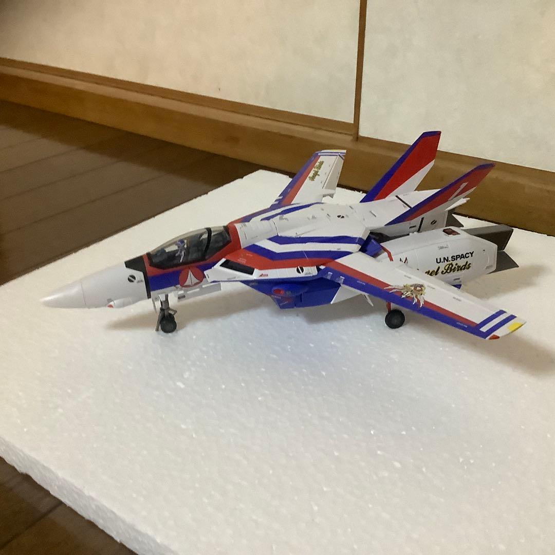 バンダイDX超合金VFー1Aエンジェルバーズ