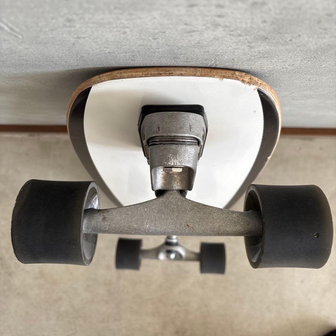 Carver スケートボード ホワイト⭐︎Truck C7