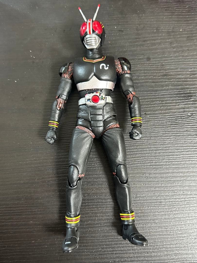 SH figuarts 真骨彫製法　仮面ライダーブラック