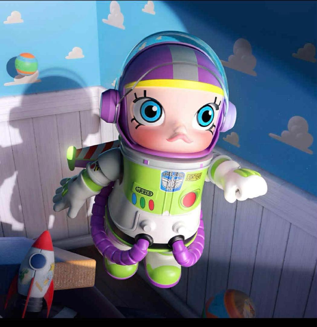 MEGA SPACE MOLLY BUZZ 400%「未開封」