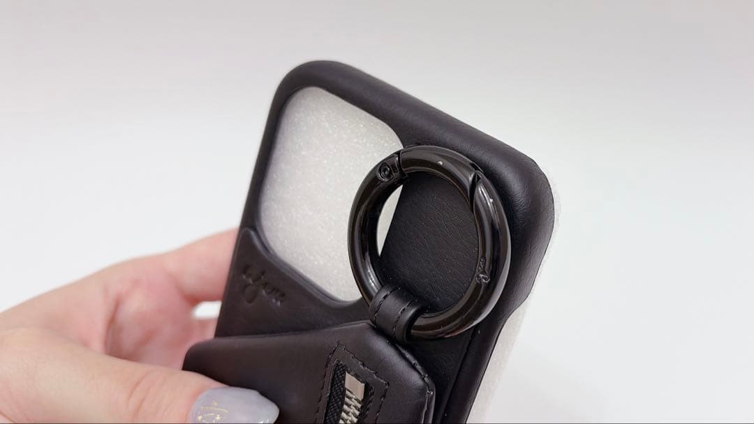 ajew エジュー pureblack ブラックiPhone 15Pro