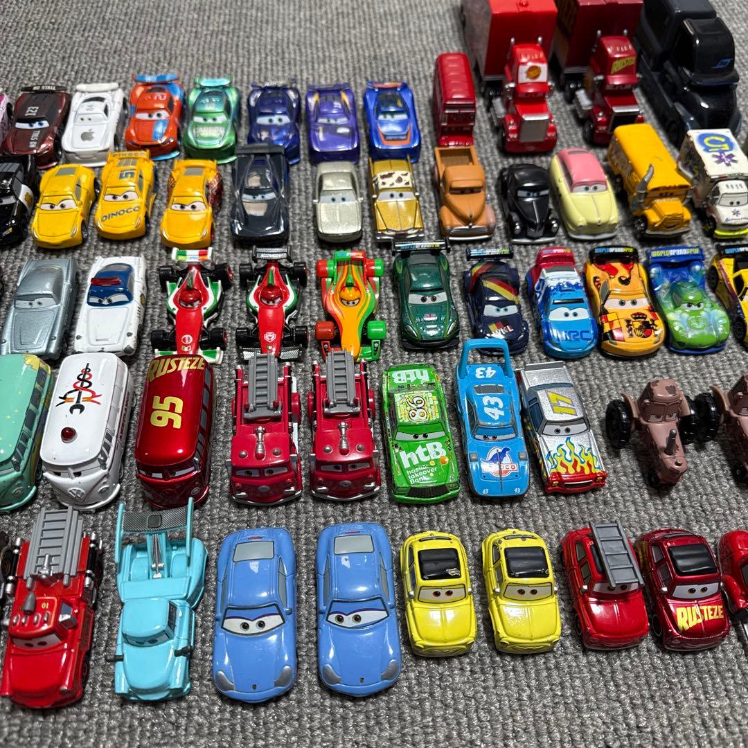 カーズ トミカ　ミニカー 大量 93台　ジャンク扱い