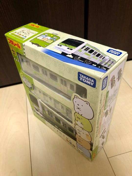 プラレール すみっコぐらし×やまのてせん ラッピングトレイン