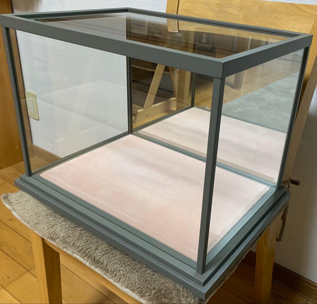 リヤドロ　ガラスケース