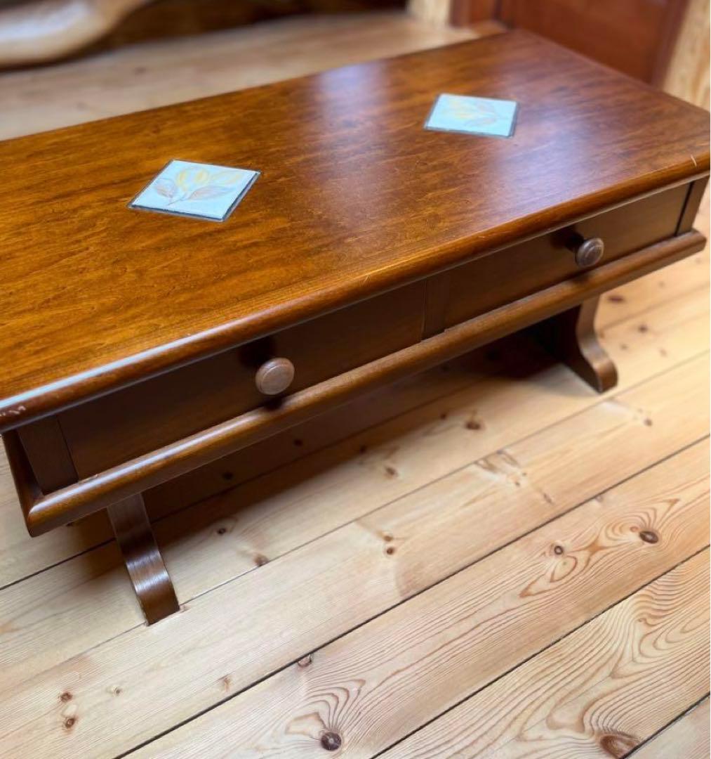 【家具職人さん手作り】1点物！カントリー赤毛のアンローテーブル