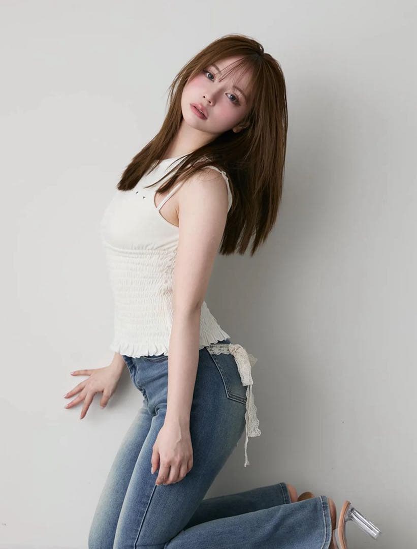 トップス Ami shirring logo tops White andmary