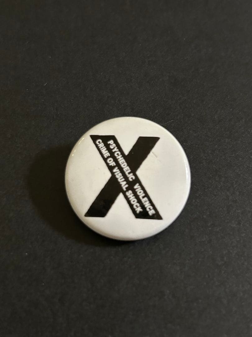 【入手困難】X(XJAPAN)缶バッジ「BLUE BLLOD」