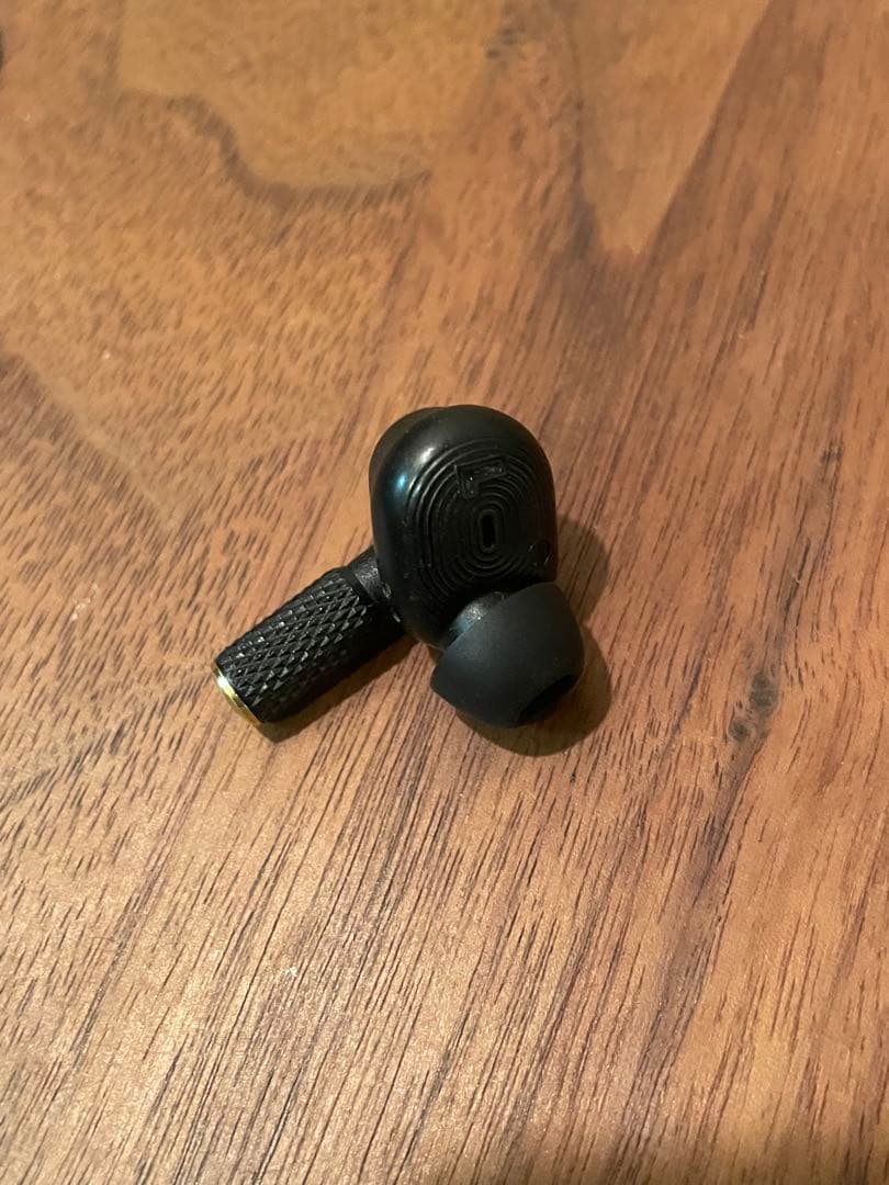 Motif II A.N.C. イヤホン マーシャル　左耳　片耳Marshall