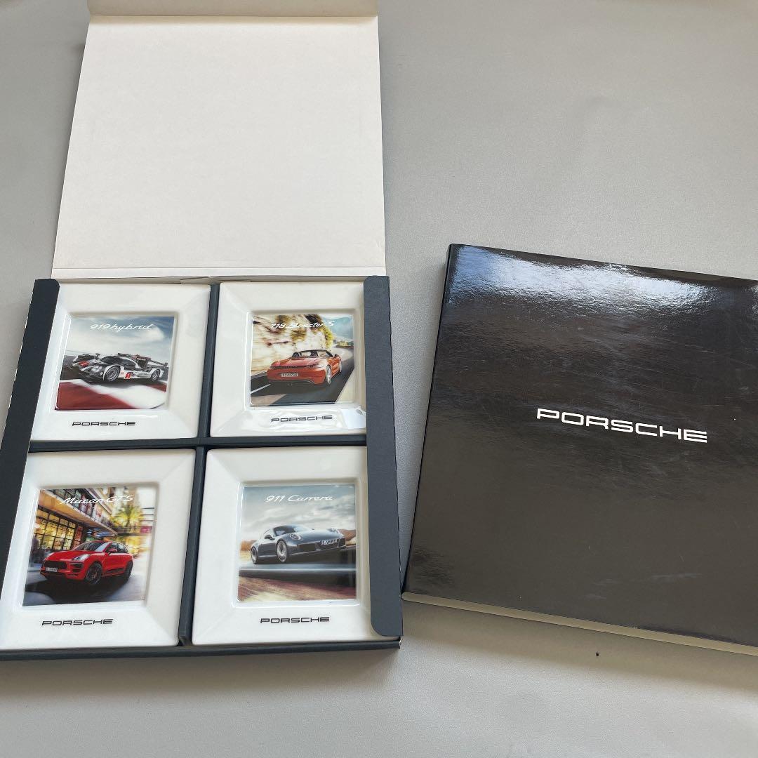 PORSCHE　ポルシェピクチャープレート　４枚セット絵皿・小皿・飾り皿
