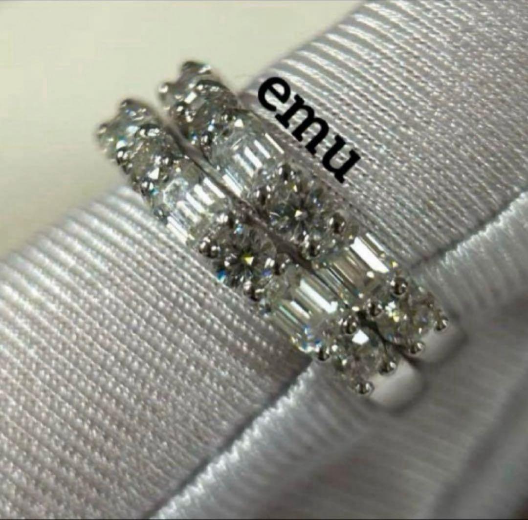 最高級モアサナイト/ ラウンドカット＆エメラルドカット ハーフエタニティリング