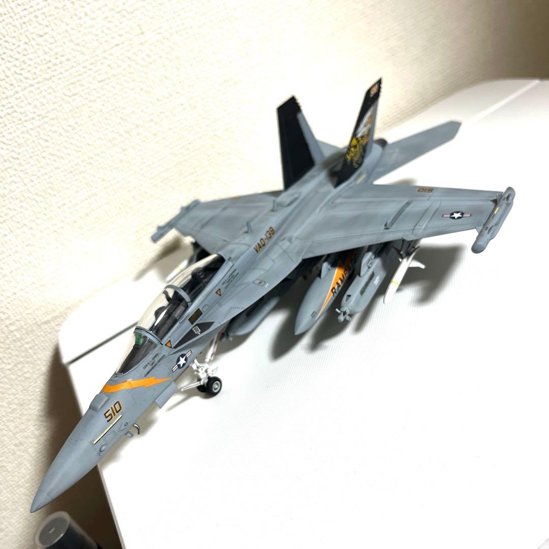 プラモデル完成品1/72EA-18Gグラウラー