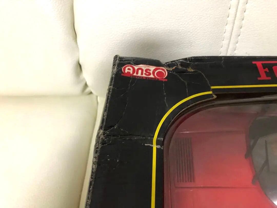 1/18 ANSON製　フェラーリ　328GTS 赤