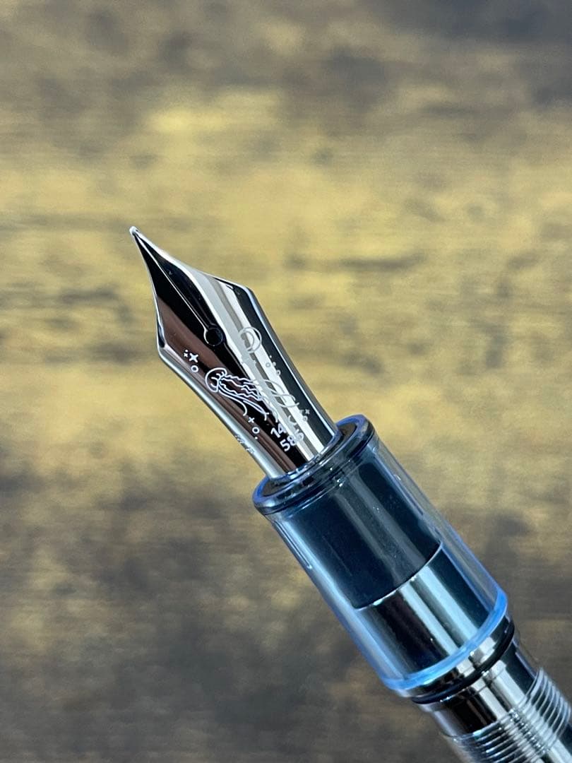 未使用　カ.クリエ プレミアムクロス×プロフェッショナルギアスリム 海月　万年筆