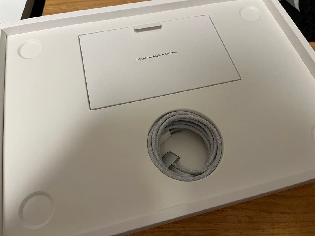 MacBook Air M2 Mid2022 シルバー 8GB 256GBSSD