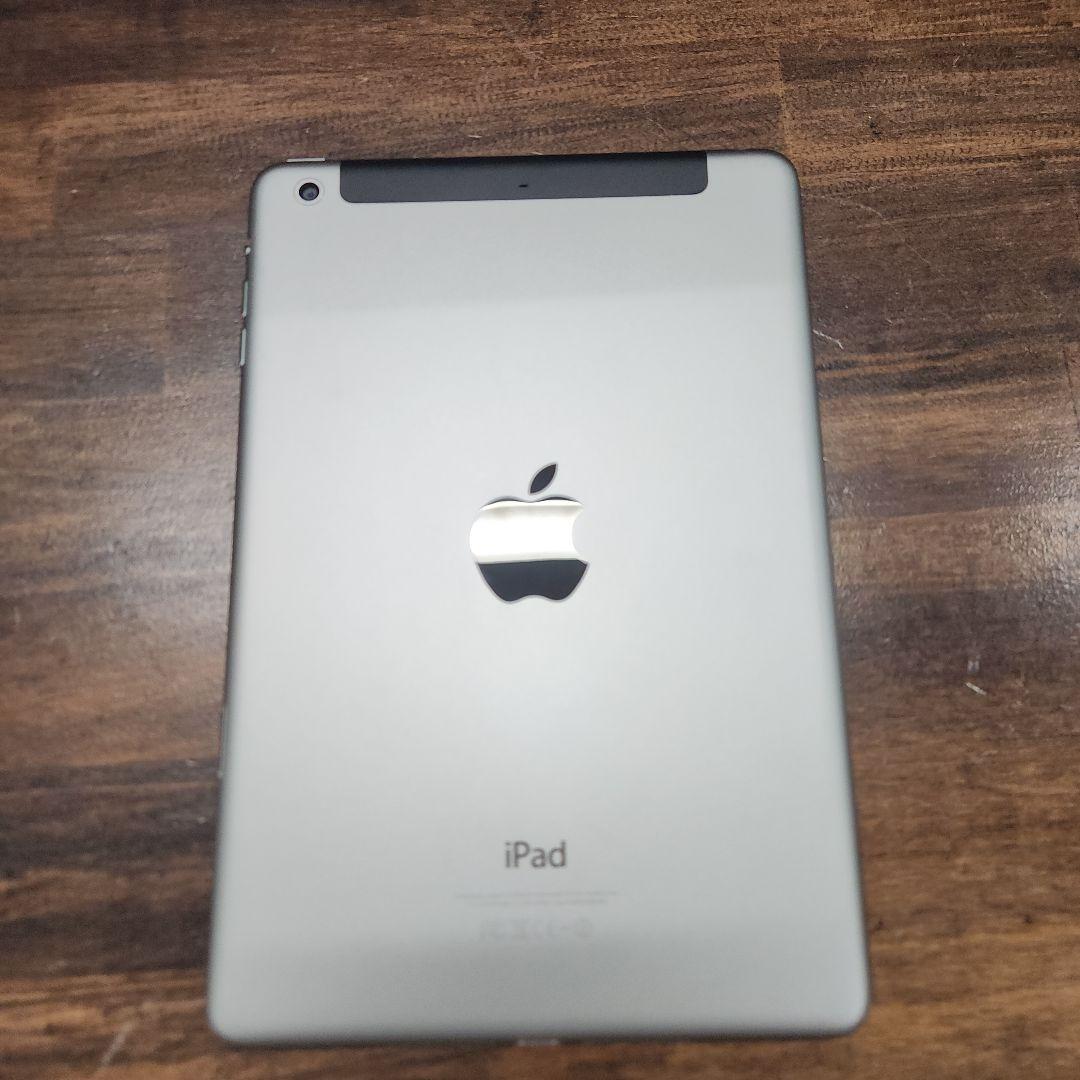 iPad本体 iPad mini 2 128GB A1490