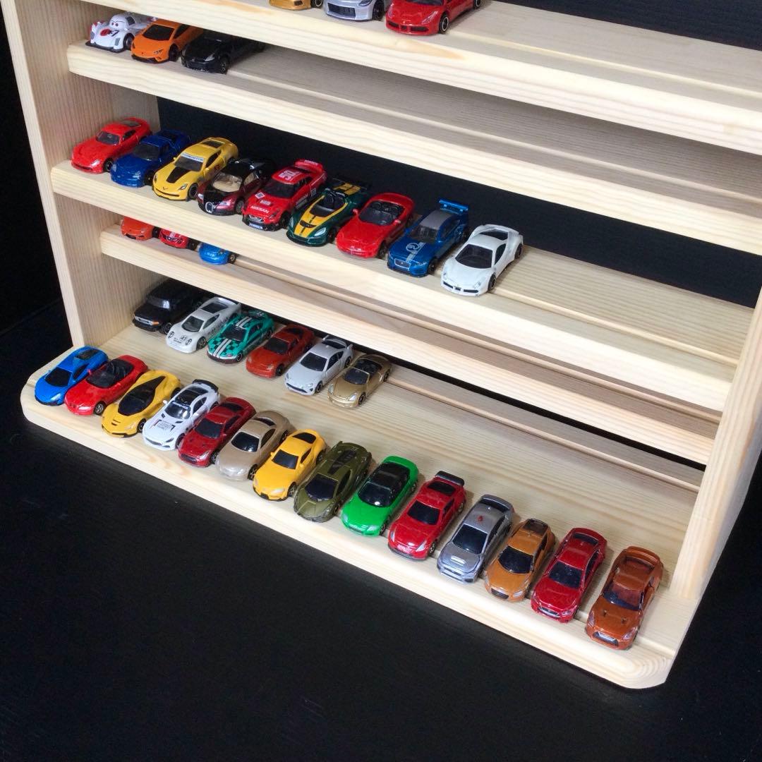 トミカ収納棚9段　140台収納　木製　(新品)