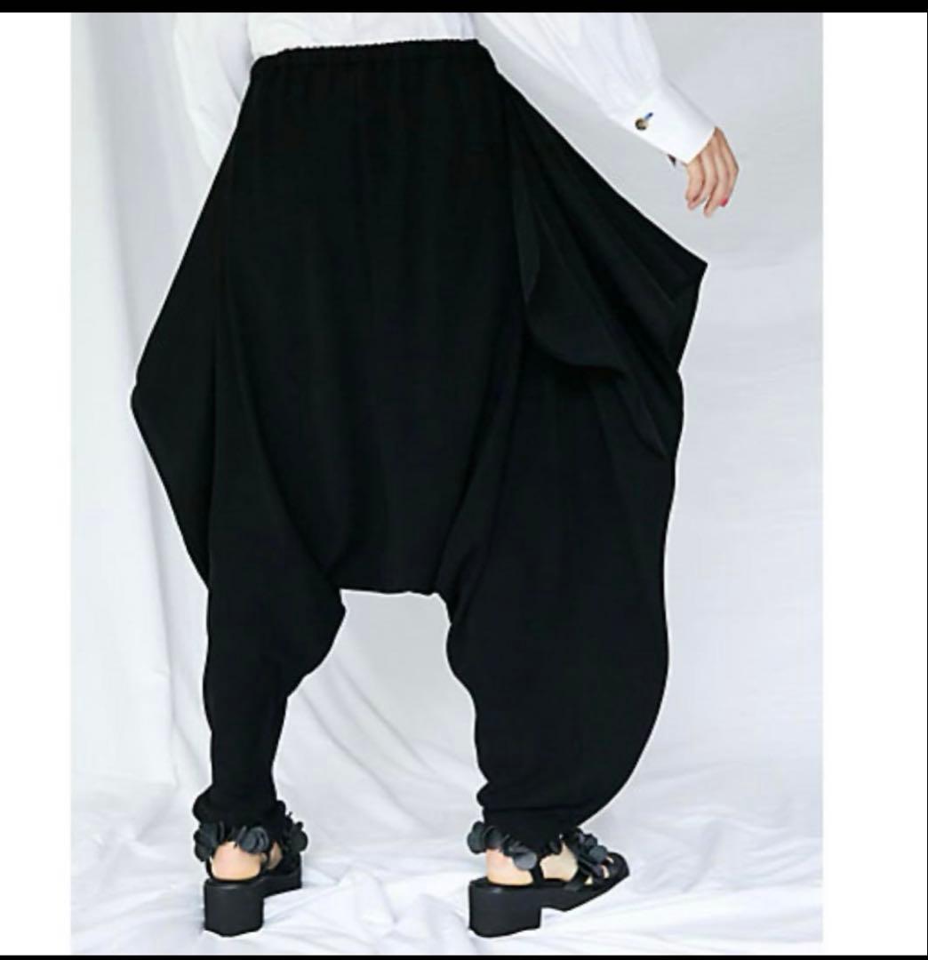 【1/4まで限定値下げ】enfold エンフォルド　黒 ドレープサルエルパンツ