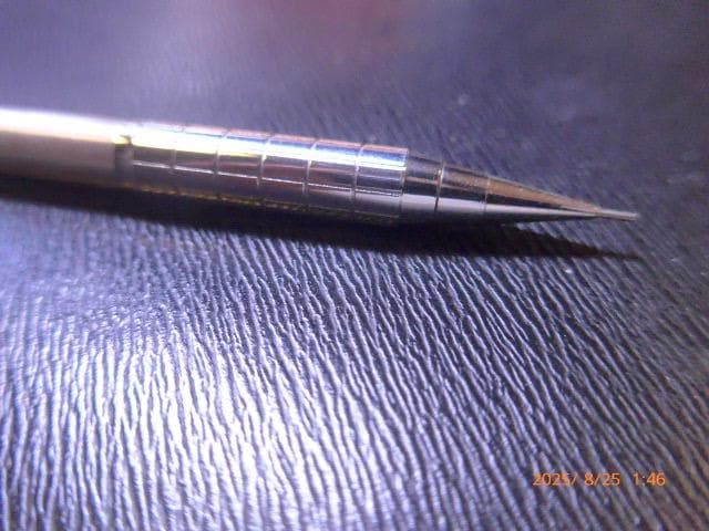 貴重　美品！ぺんてる　PG15 05 シルバー シャープペンシル 本体