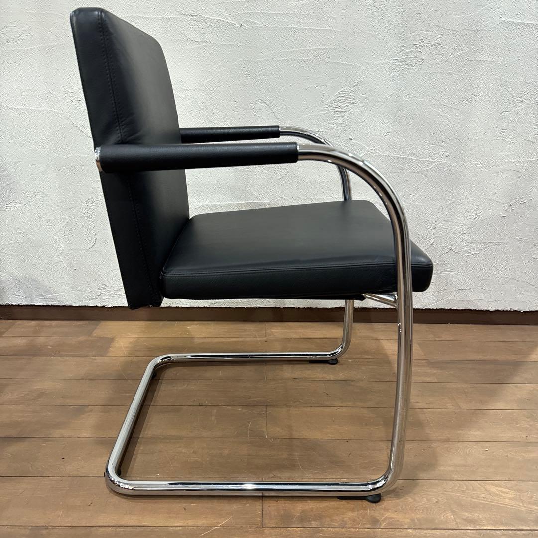 Vitra Visasoft カンチレバーチェア