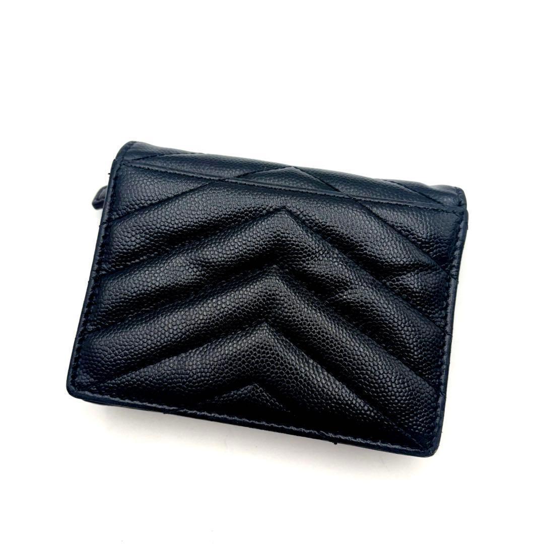 saint laurent 二つ折り財布　カサンドラ　ブラック　キルティング