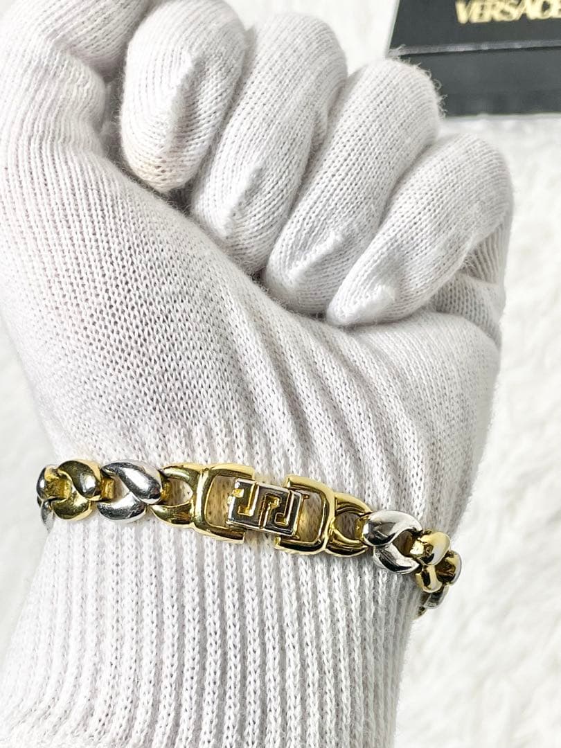 GIANNI VERSACE ジャンニヴェルサーチ メデューサ ブレスレット