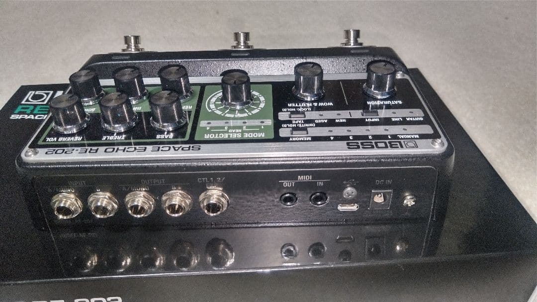 BOSS ECHO RE-202 スペースエコー