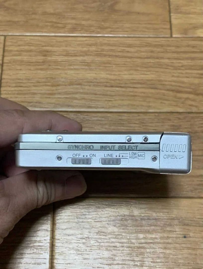 AIWA AM-F80 MDプレーヤー