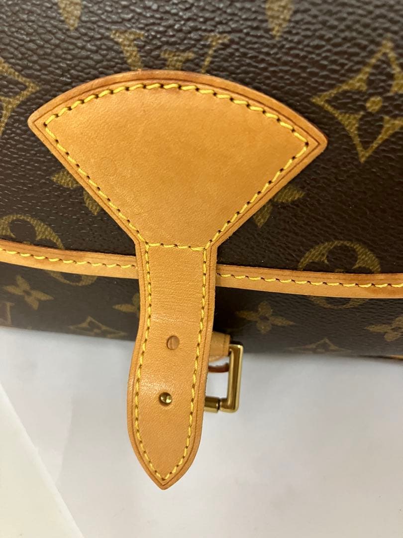 ルイヴィトン ショルダーバッグ