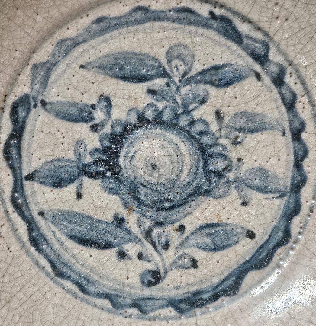 【大名品❗】16-17世紀　中国古陶磁　明朝　青華　古染　花文　砂高台　呉須皿