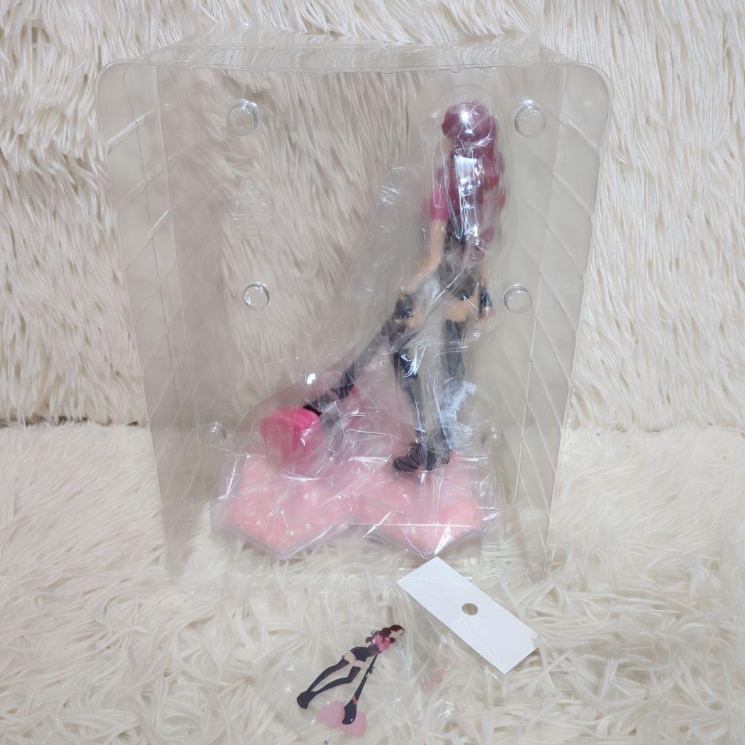 【希少】【新品】BLACKPINK コレクタブル　フィギュアセット　3体