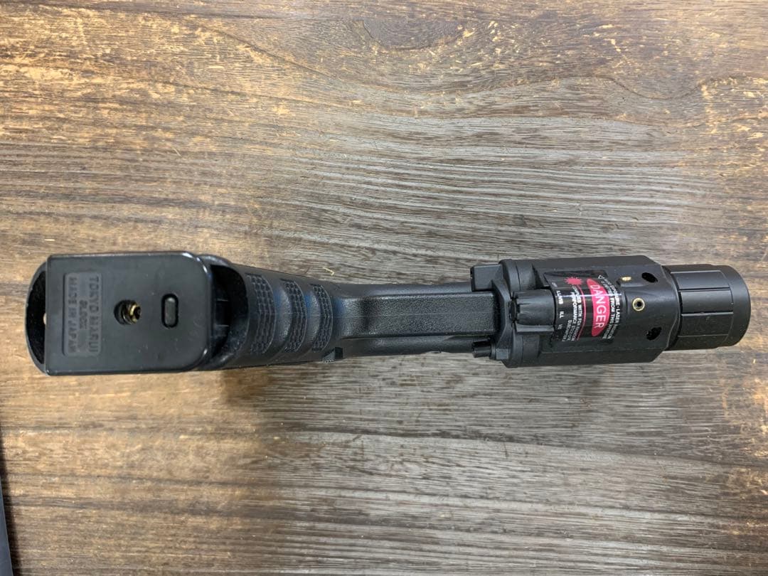 東京マルイ Glock 18Cレーザーサイト付き