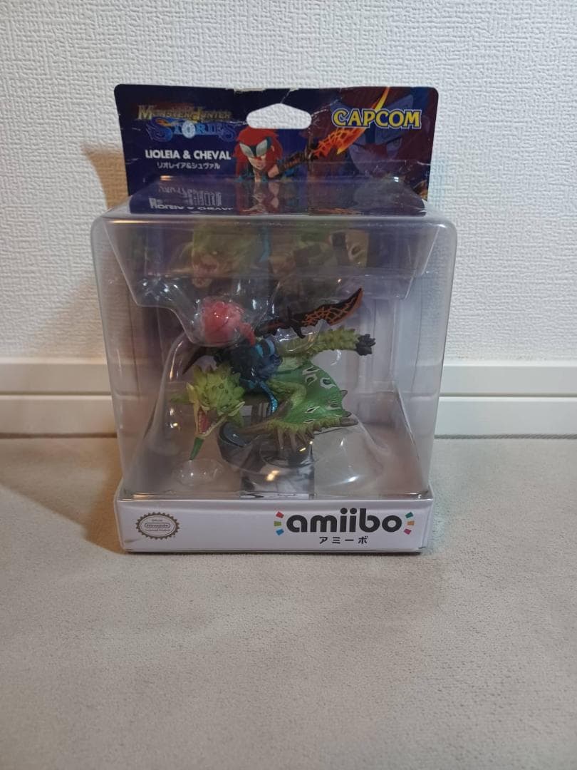 amiibo アミーボ　リオレイア&シュヴァル　モンスターハンター　中古