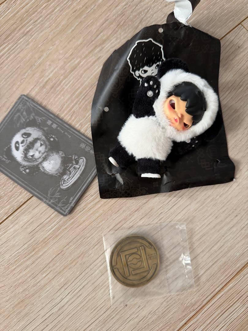 popmart hirono panda シークレット