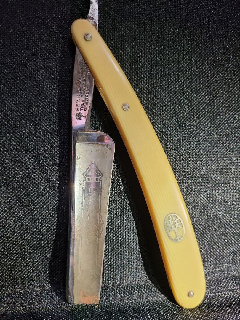 プロ理容師用剃刀　旧型　アンティーク