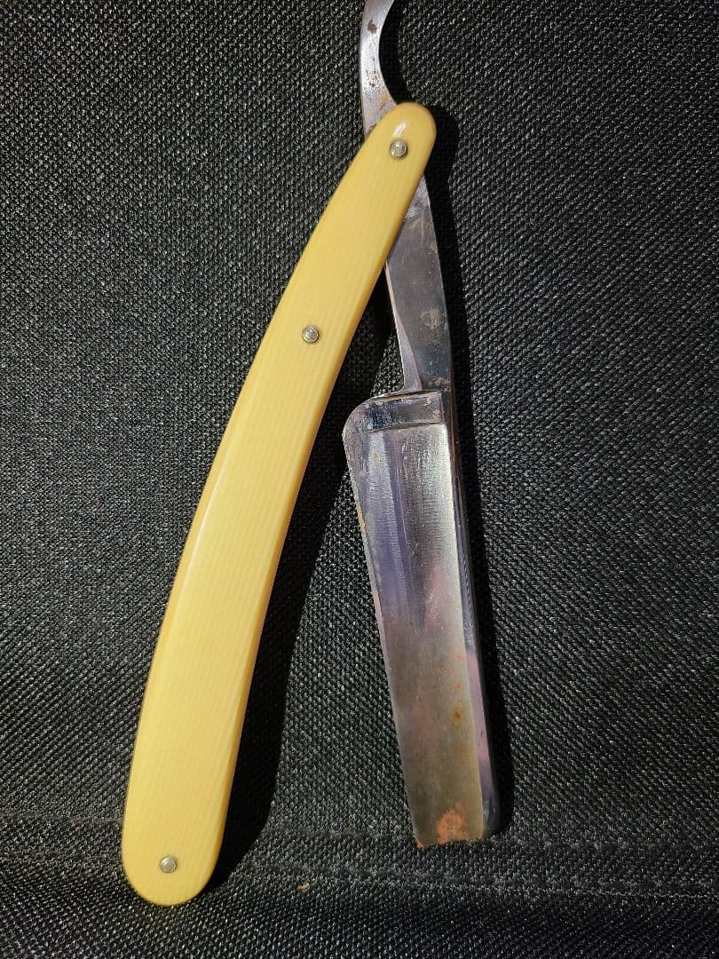 プロ理容師用剃刀　旧型　アンティーク