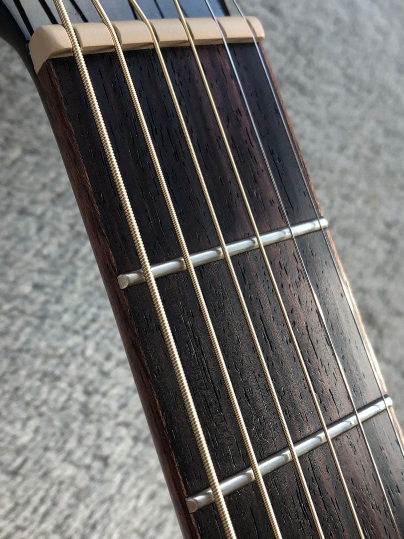 嘉彦です♪James J800ANAT アコースティックギター