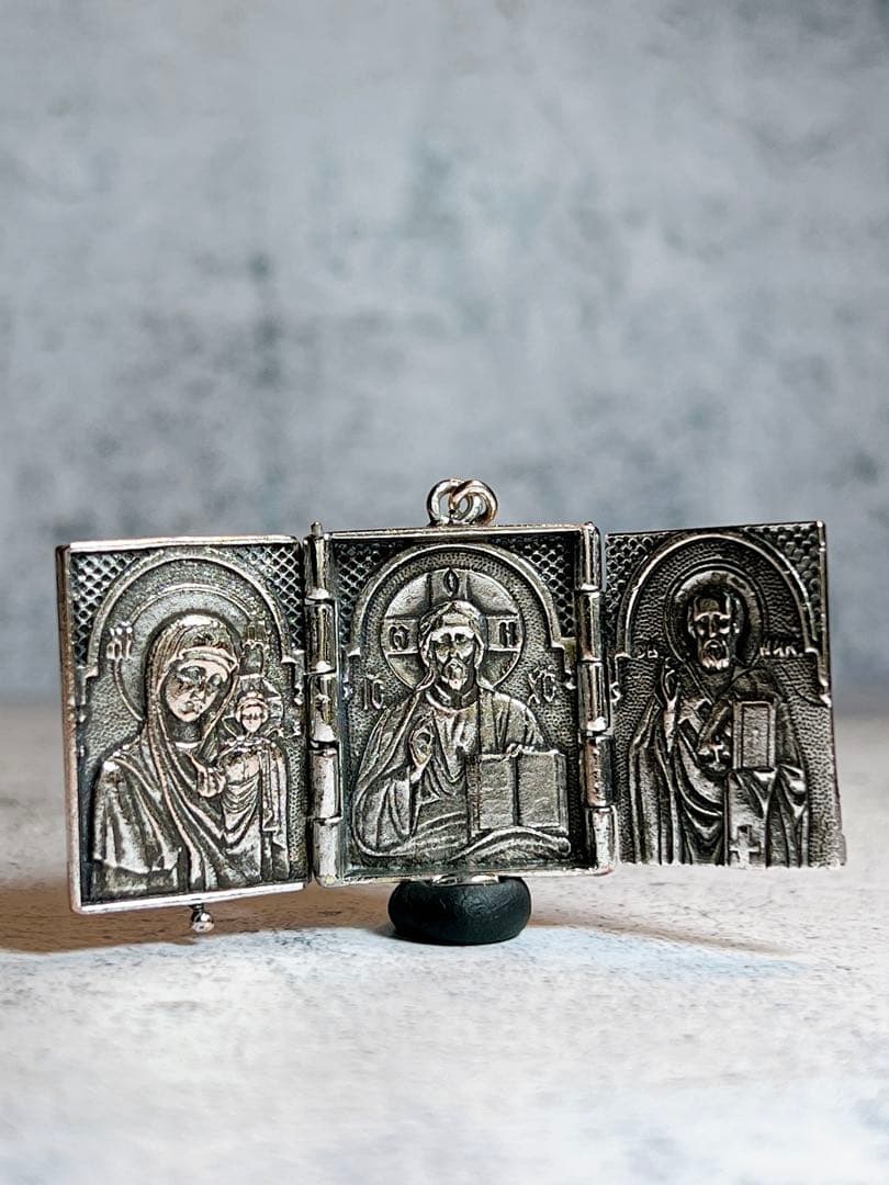 アンティーク　ホーリーバイブル　ペンダント　聖書　ヴィンテージ　イエスキリスト