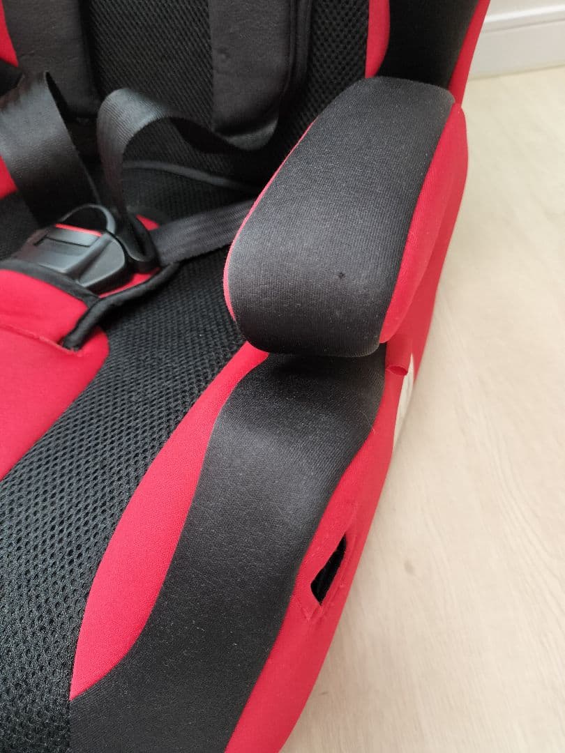 RECARO Start J 1赤/黒 チャイルドシート