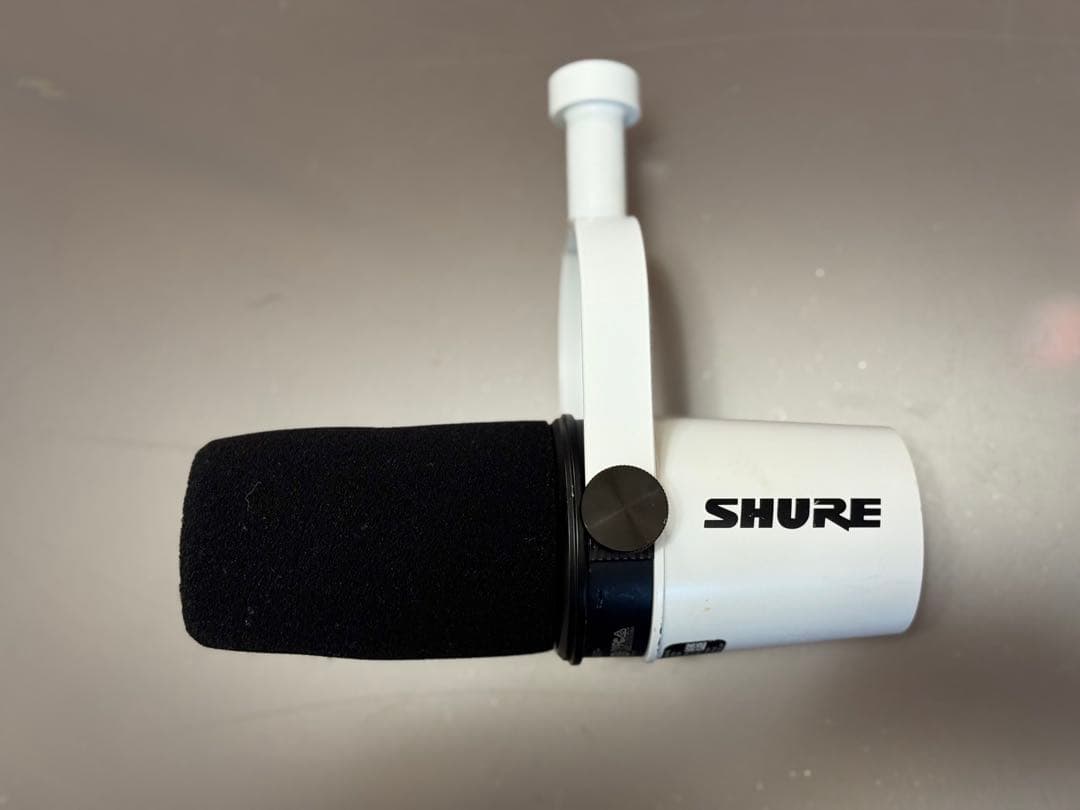 SHURE MV7+ ダイナミックマイク ホワイト