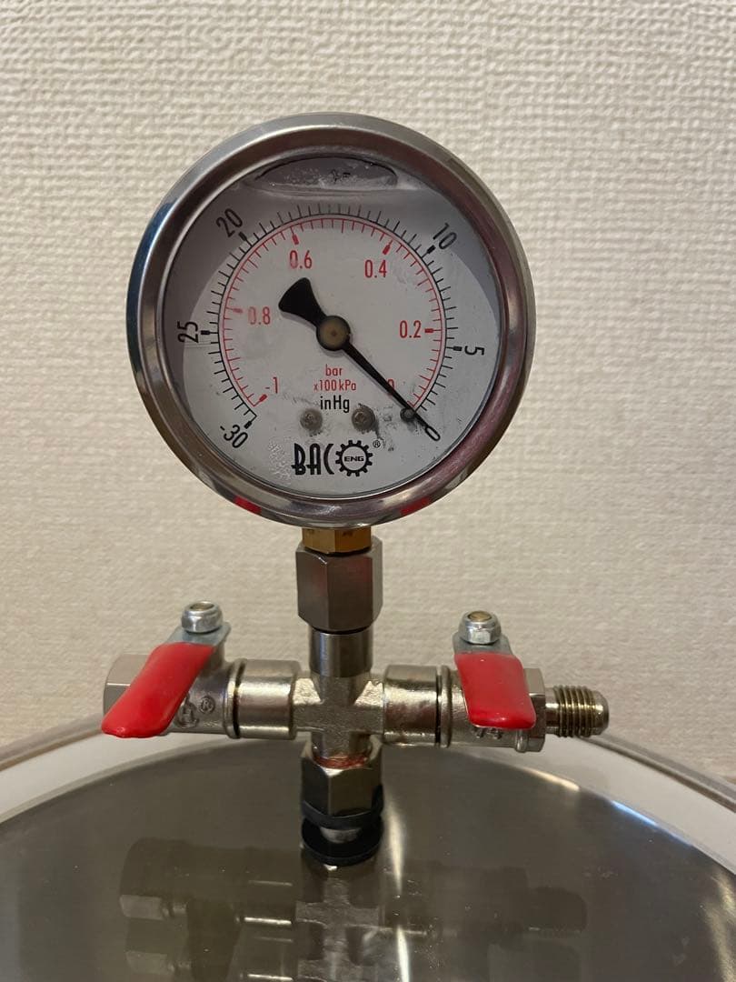 値下げ中 真空脱泡器 約7リットリチャンバー