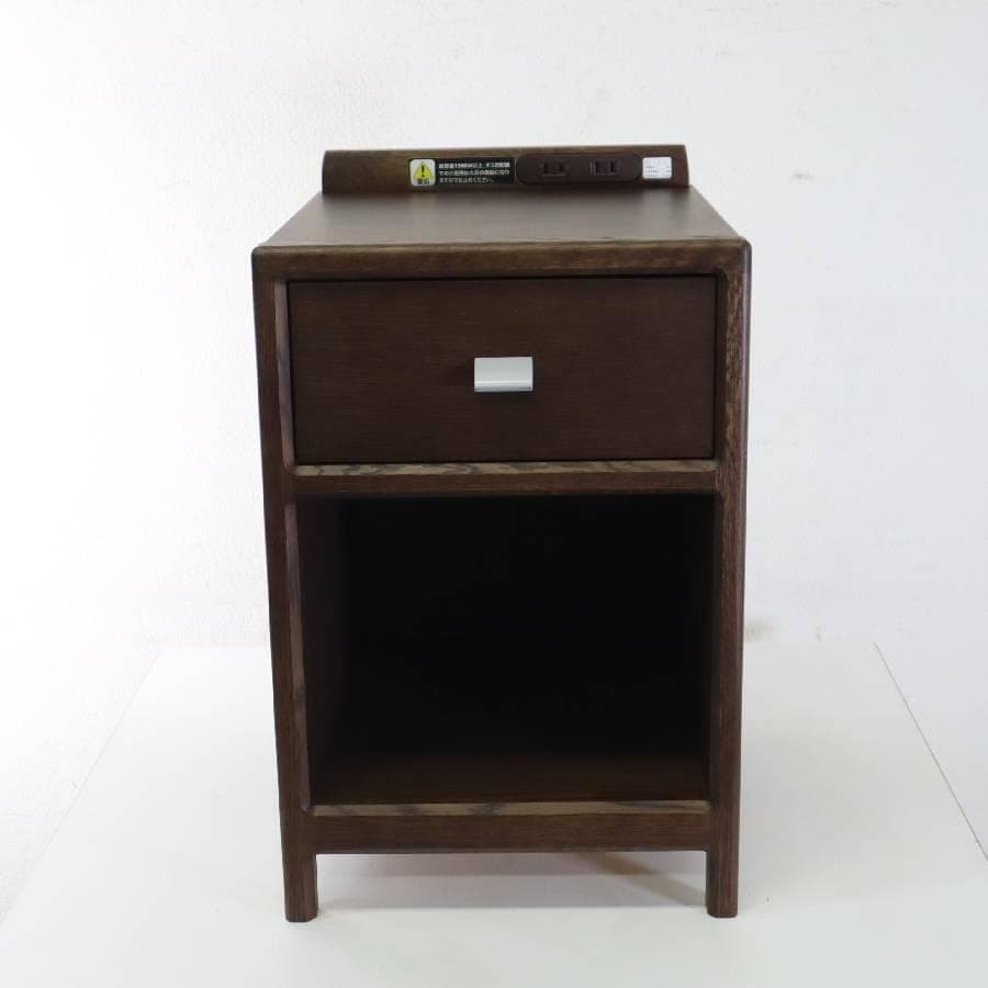 2の1カリモク家具 ナイトテーブル AU8450MK オーク材 コンセント 2