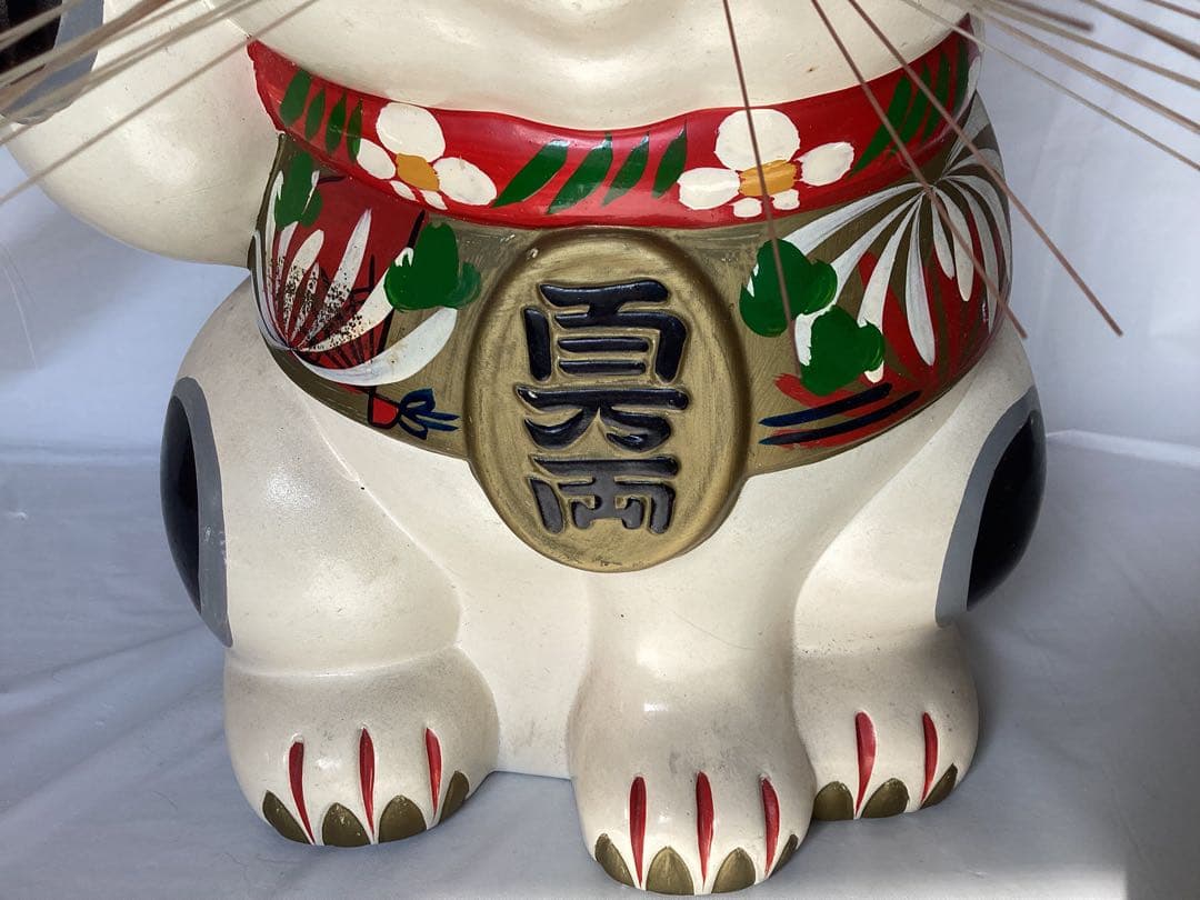 特大　招き猫 縁起物　貯金箱　陶器製 インテリア　置物　高さ約35cm 金運