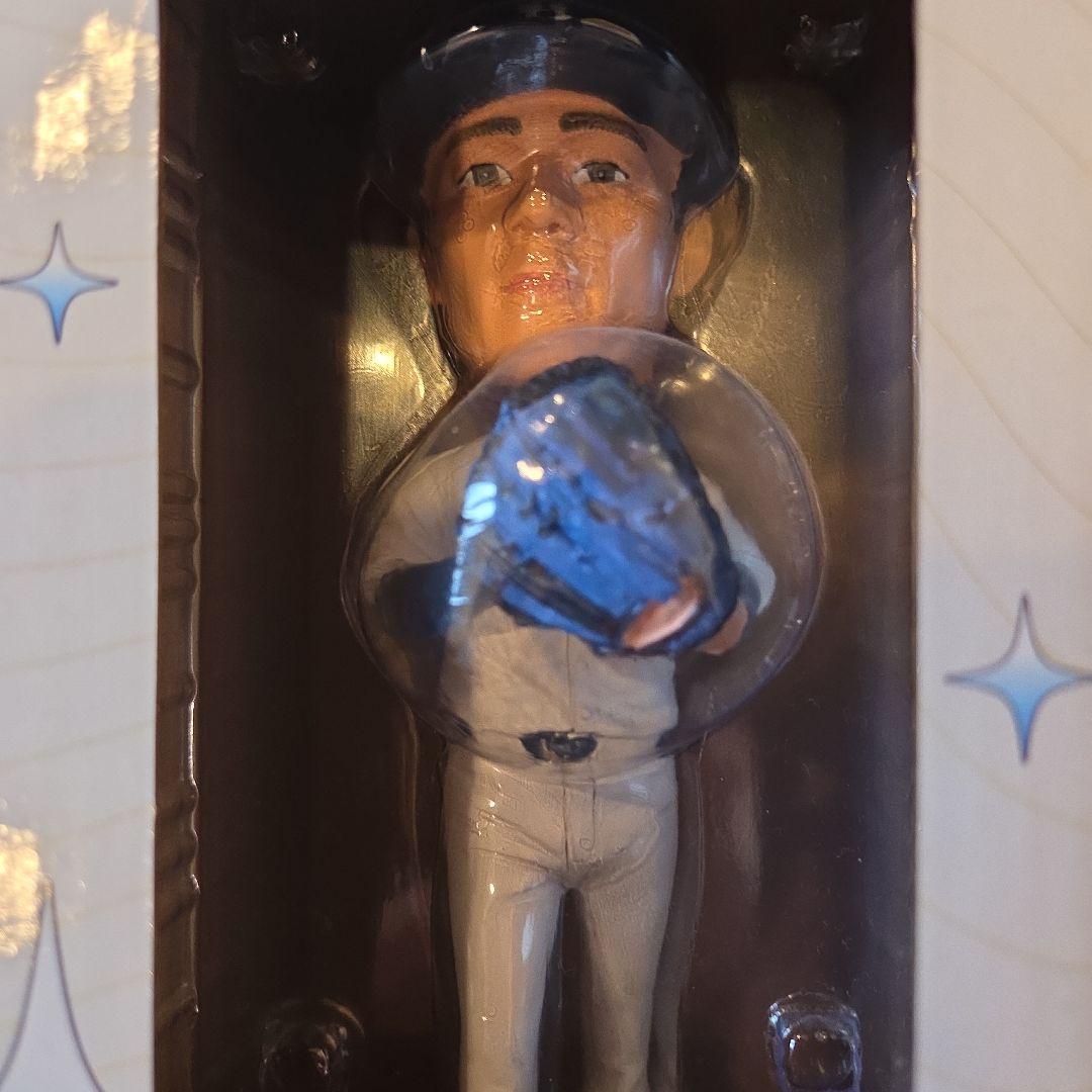 はーちゃん専用7/2 ドジャース 山本由伸 ボブルヘッド バッジ付き