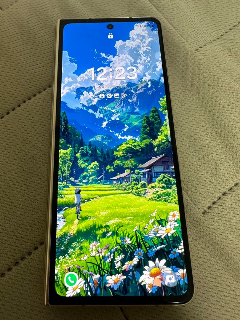 Galaxy zFold4 SIMフリー256GB本体