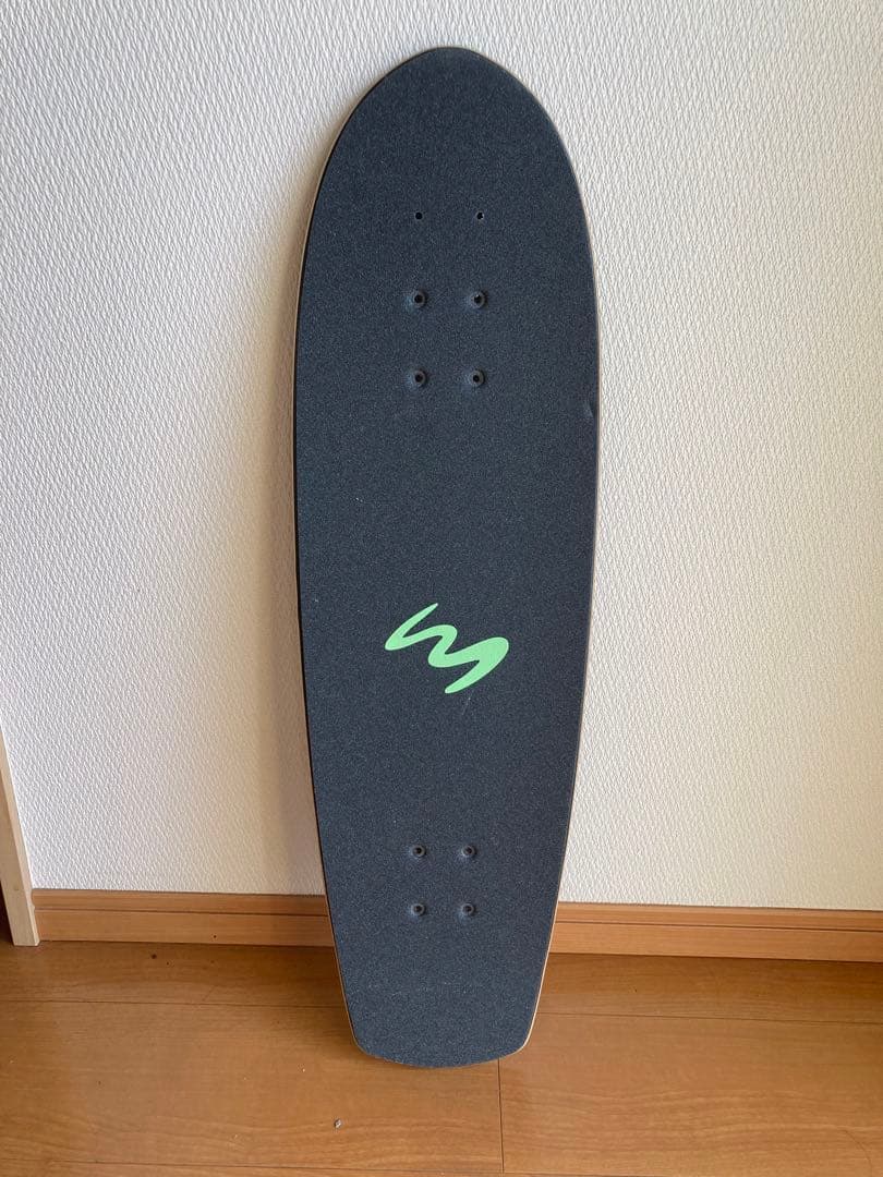 断捨離　ランドヤッツ　landyachtz スケボー　サーフスケート