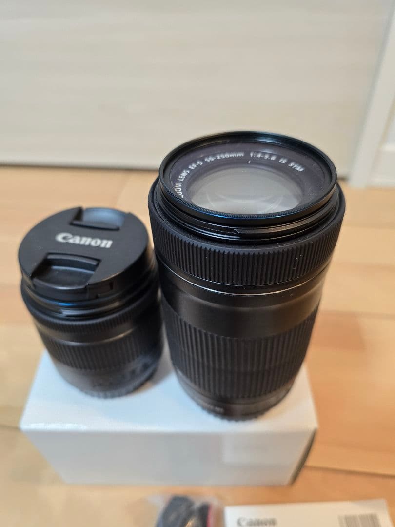 Canon EOS Kiss X9 ダブルズームキット